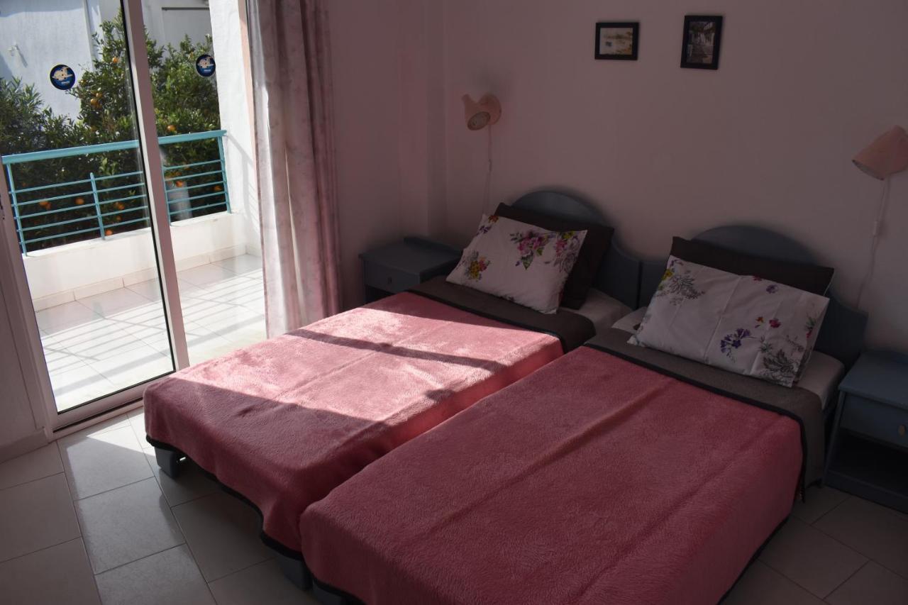 Niki Apartment